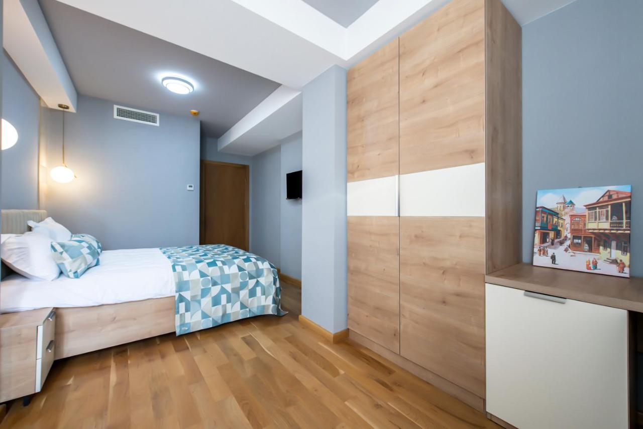 Hotel Solo Tbilisi Ngoại thất bức ảnh