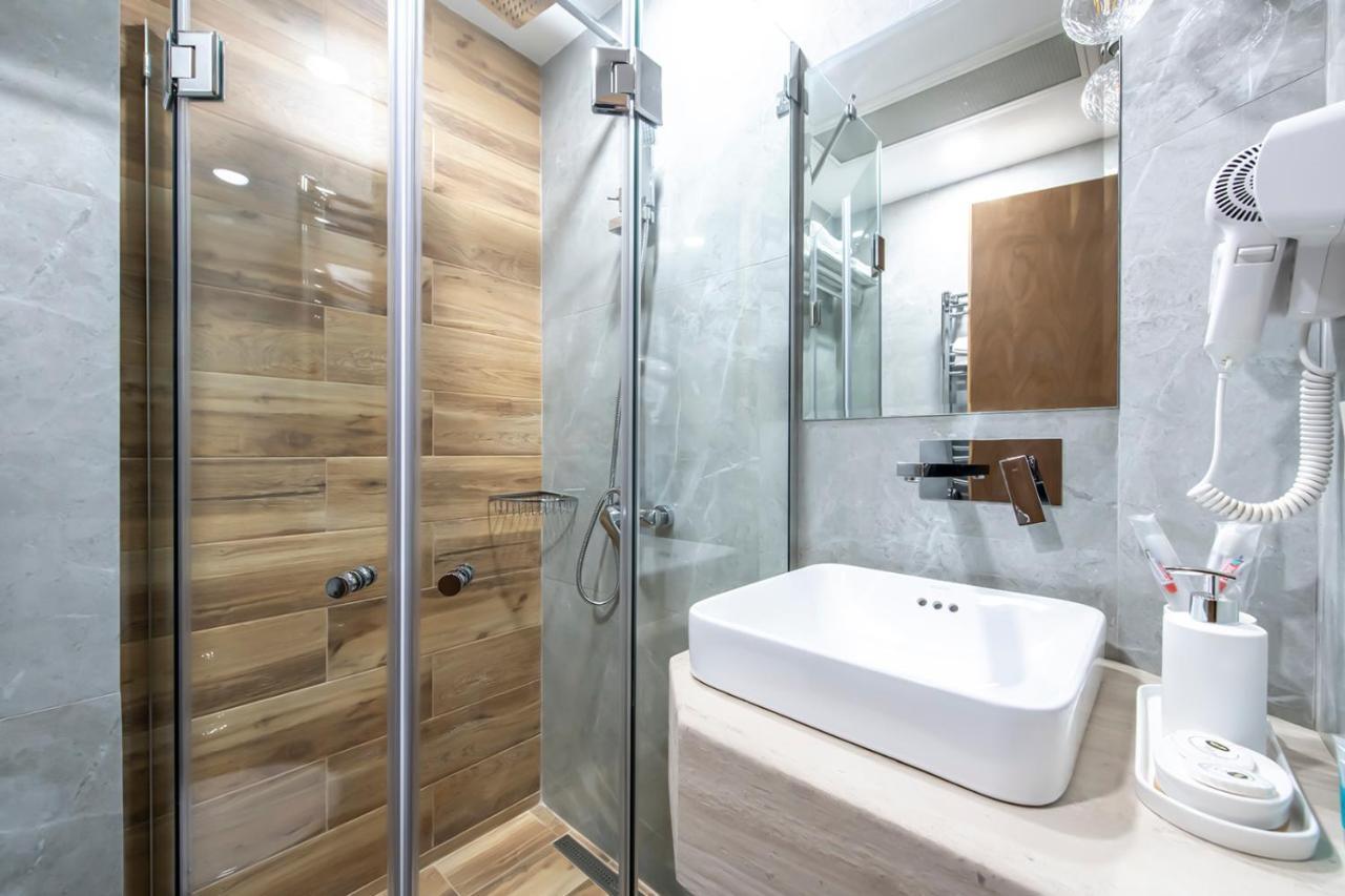 Hotel Solo Tbilisi Ngoại thất bức ảnh