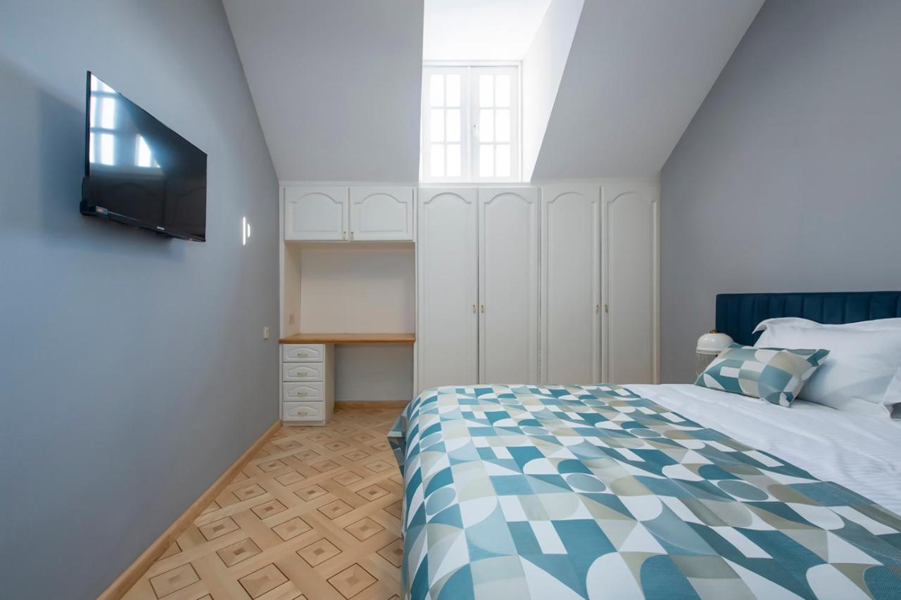 Hotel Solo Tbilisi Ngoại thất bức ảnh
