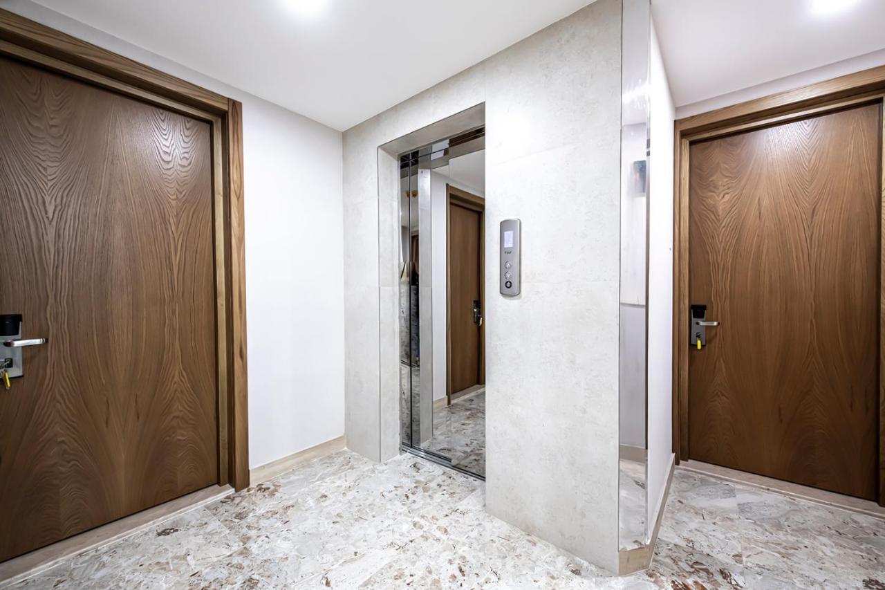 Hotel Solo Tbilisi Ngoại thất bức ảnh