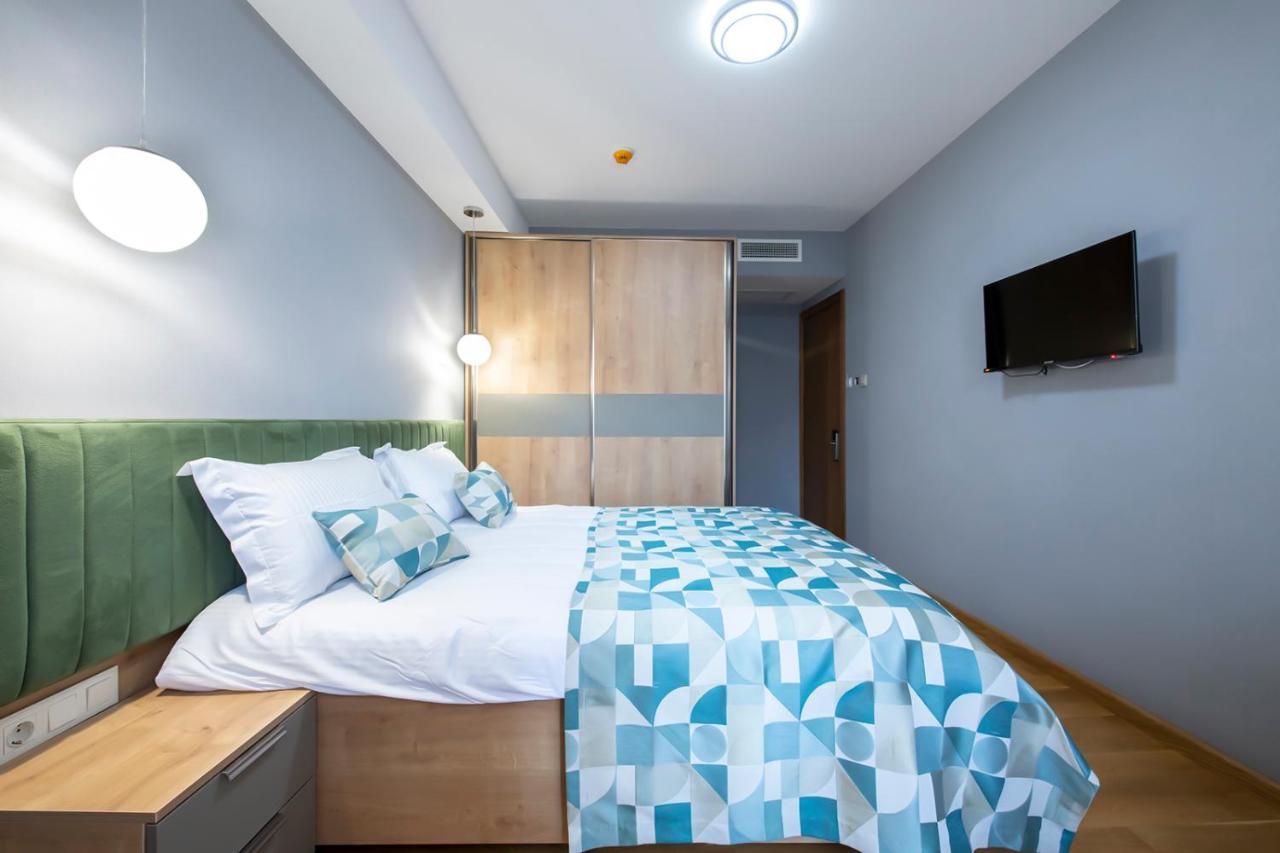 Hotel Solo Tbilisi Ngoại thất bức ảnh