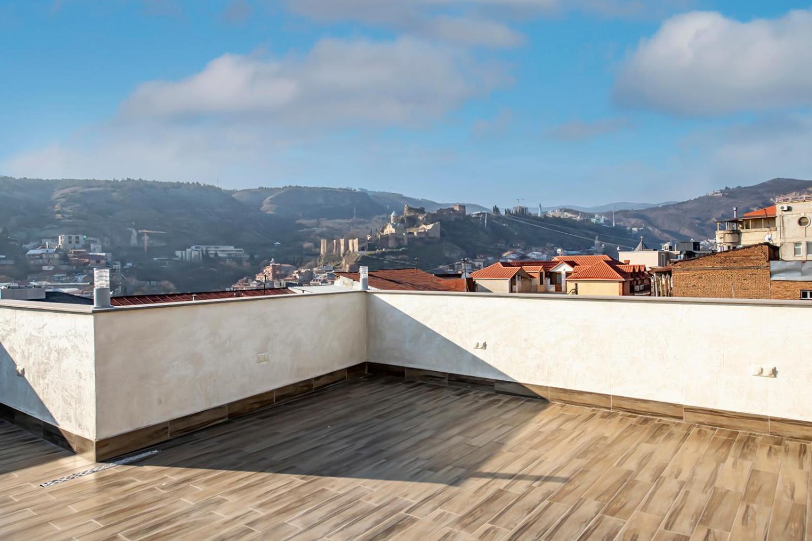 Hotel Solo Tbilisi Ngoại thất bức ảnh
