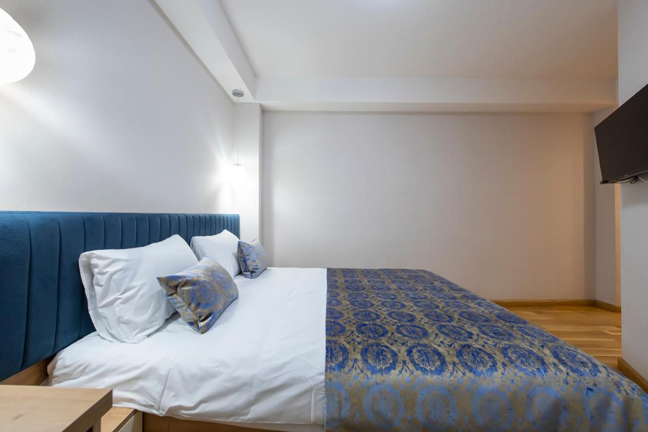 Hotel Solo Tbilisi Ngoại thất bức ảnh