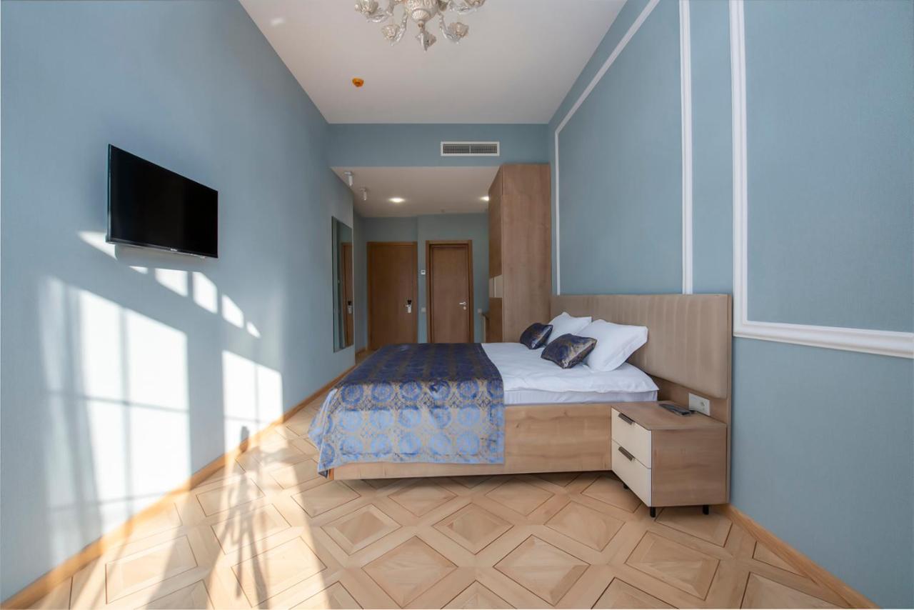 Hotel Solo Tbilisi Ngoại thất bức ảnh