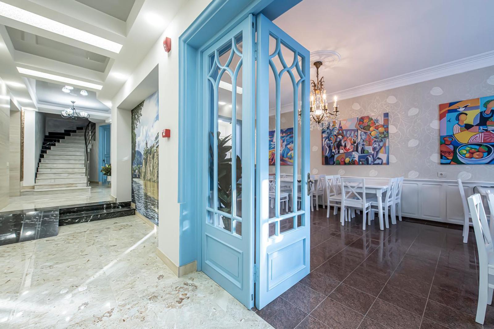 Hotel Solo Tbilisi Ngoại thất bức ảnh